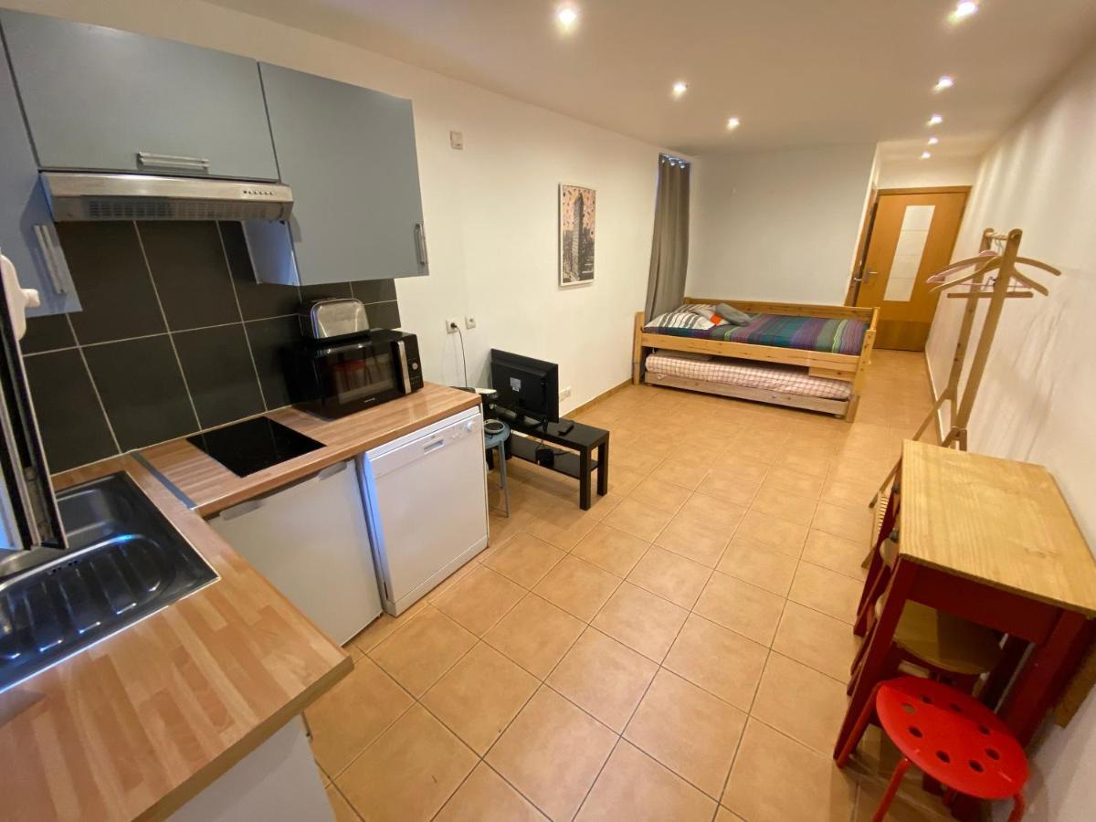 Paris Eiffel Tower Et Disney Apartments, Parkings Gratuits Et Securises, 10 Minutes Metro To Paris Nogent-sur-Marne Bagian luar foto