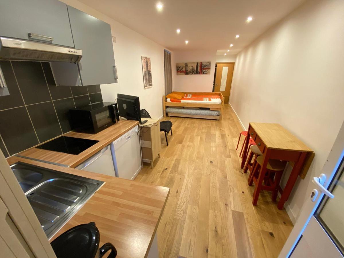 Paris Eiffel Tower Et Disney Apartments, Parkings Gratuits Et Securises, 10 Minutes Metro To Paris Nogent-sur-Marne Bagian luar foto