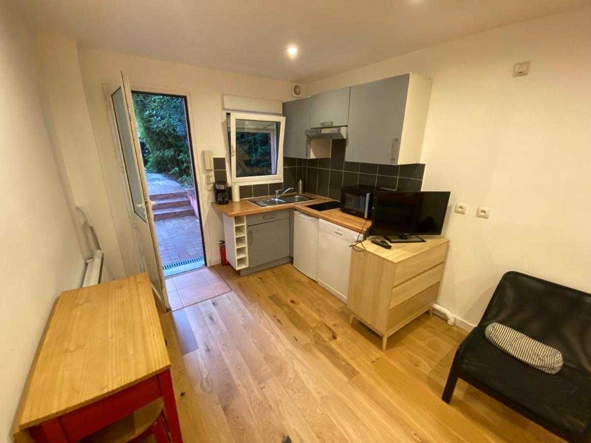 Paris Eiffel Tower Et Disney Apartments, Parkings Gratuits Et Securises, 10 Minutes Metro To Paris Nogent-sur-Marne Bagian luar foto