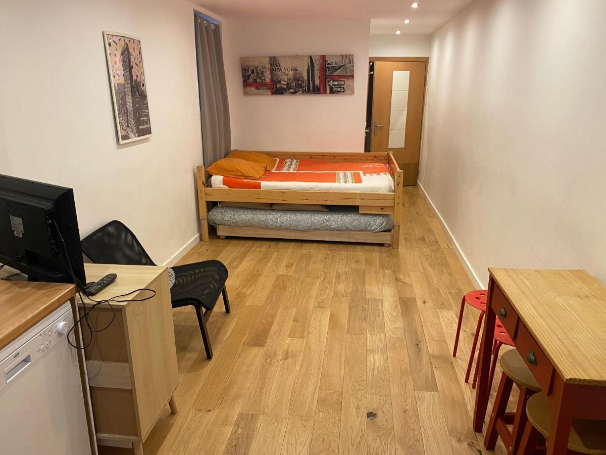 Paris Eiffel Tower Et Disney Apartments, Parkings Gratuits Et Securises, 10 Minutes Metro To Paris Nogent-sur-Marne Bagian luar foto
